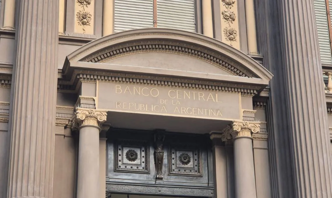 Las reservas del Banco Central alcanzan un nuevo máximo desde 2019 tras desembolso del FMI
