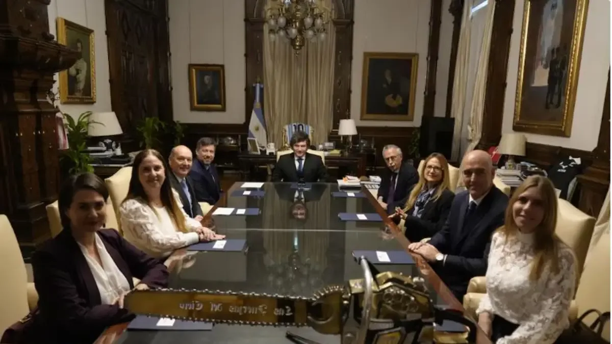 Milei recibió legisladores estadounidenses y anunció inversión farmacéutica por USD 8.000 millones