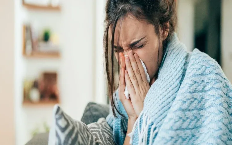 Cómo distinguir la gripe A del resfrío común durante la circulación temprana de virus en Rosario