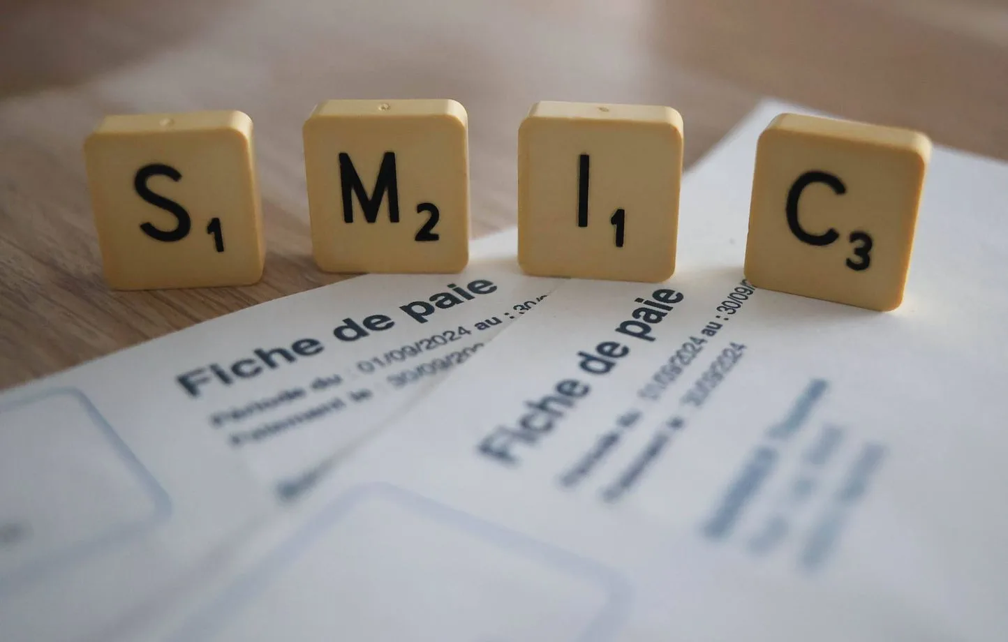 El salario mínimo sube un 2,41 % en junio, pero el ajuste no cubre la crisis social