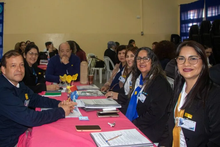 Encuentro provincial fortalece la gestión en alfabetización para directores escolares
