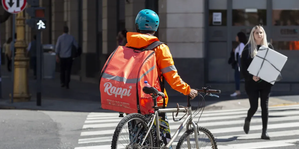 La Secretaría de Transporte asume la regulación de Uber, Rappi y otras plataformas digitales