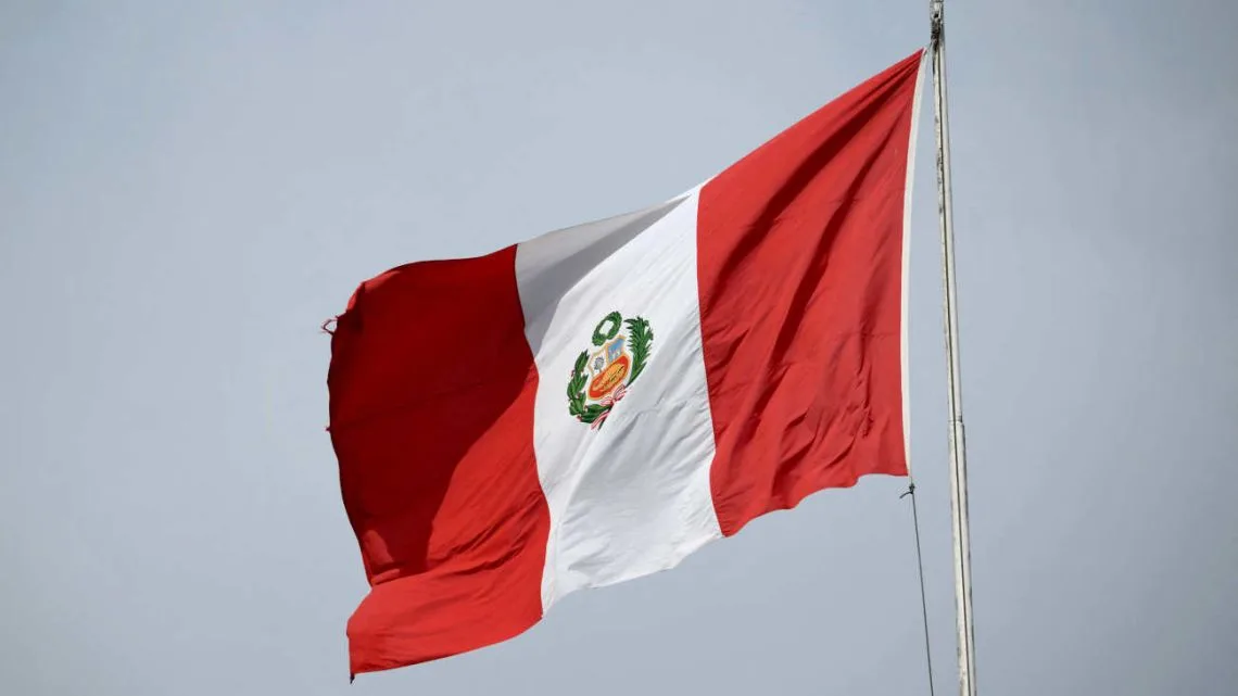 Perú decide en segunda vuelta presidencial entre Keiko Fujimori y Roberto Sánchez