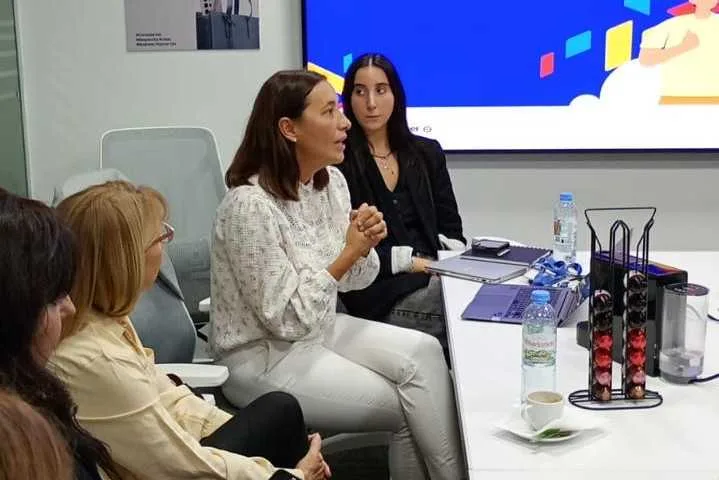 San Miguel impulsa talleres tecnológicos en escuelas secundarias junto a Samsung