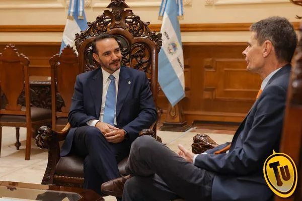 Valdés recibe al embajador de Austria para impulsar inversiones en Corrientes