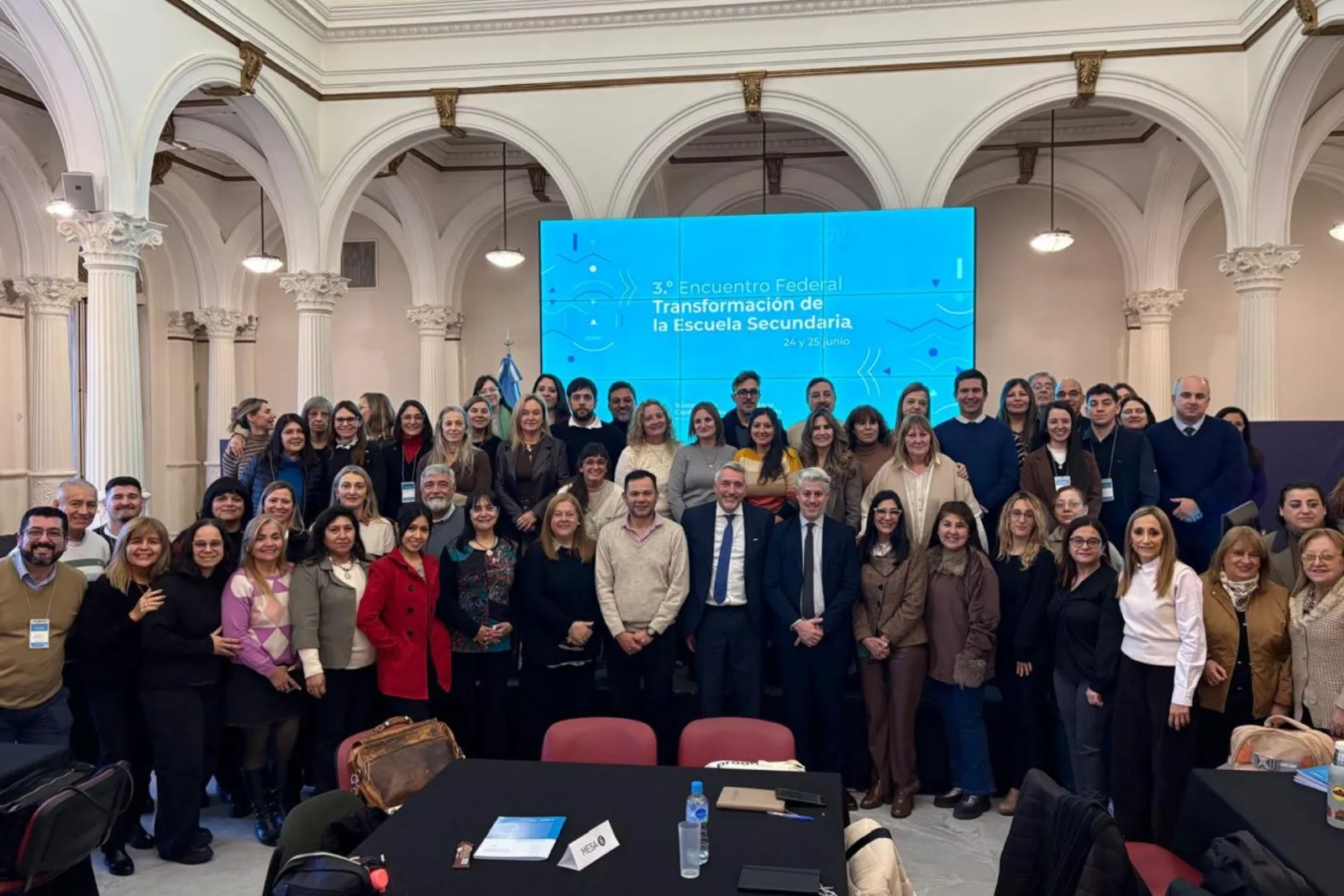 Encuentro nacional impulsa la innovación educativa con foco en inteligencia artificial y contexto social