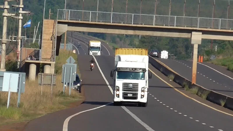Gobierno nacional impulsa transferencia de rutas a provincias y frena proyecto de Ley de Lobby