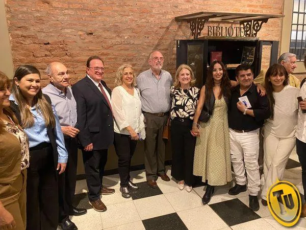 Inauguran el Paseo Poético Marta Elgul de París en la Feria del Libro de Corrientes