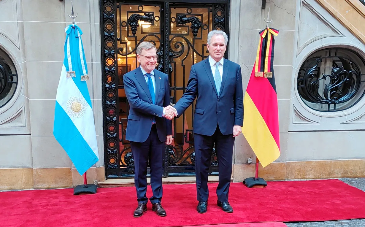 Johann Wadephul refuerza lazos comerciales y políticos entre Alemania y Argentina