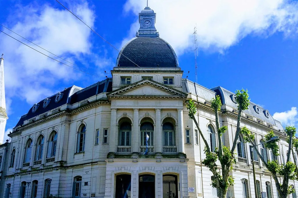 La Municipalidad de Olavarría cerró el primer semestre con un déficit superior a $1.000 millones