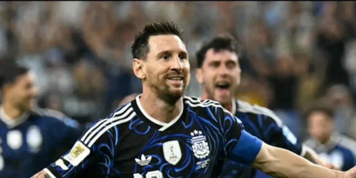 La Selección argentina solicitó usar la camiseta azul ante Inglaterra en semifinales del Mundial
