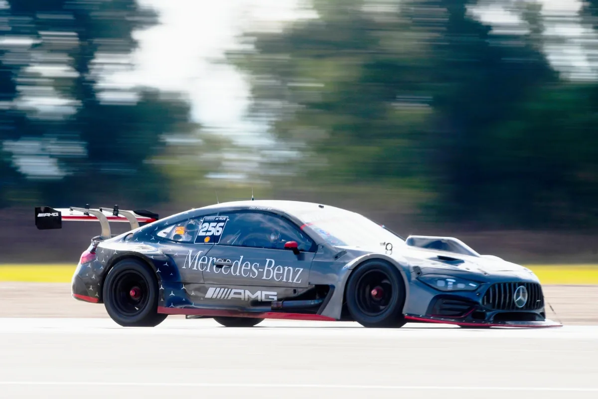 Otto Fritzler logra la primera pole position histórica para Mercedes-Benz en Turismo Carretera