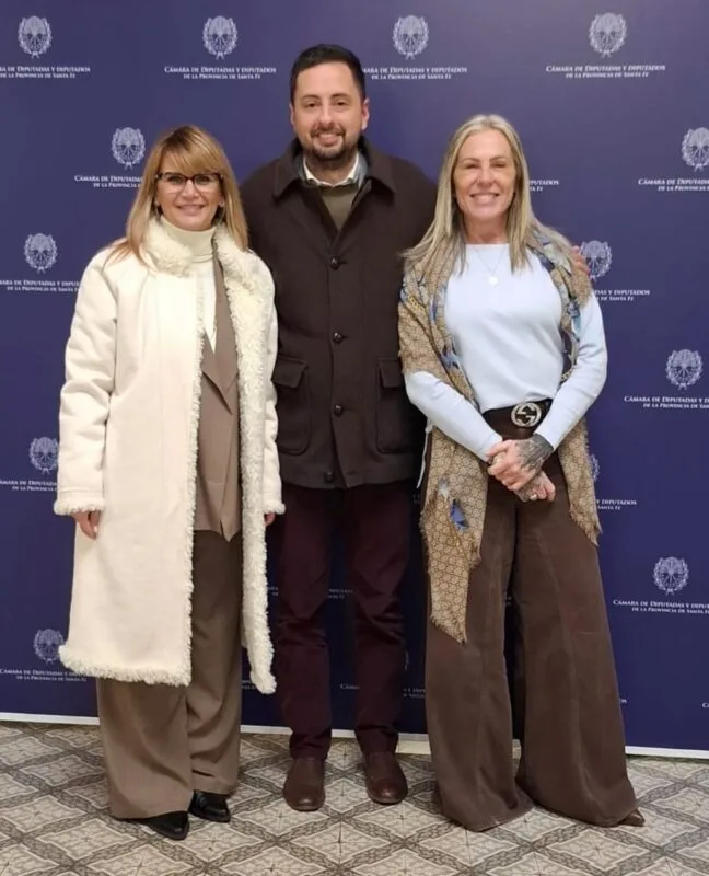 Santa Fe presenta un proyecto integral para modernizar la educación provincial