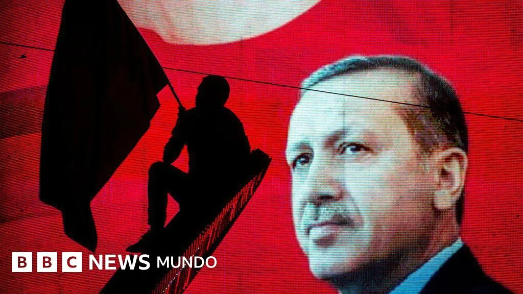 Turquía diez años después del intento de golpe: cambios políticos y sociales bajo Erdogan