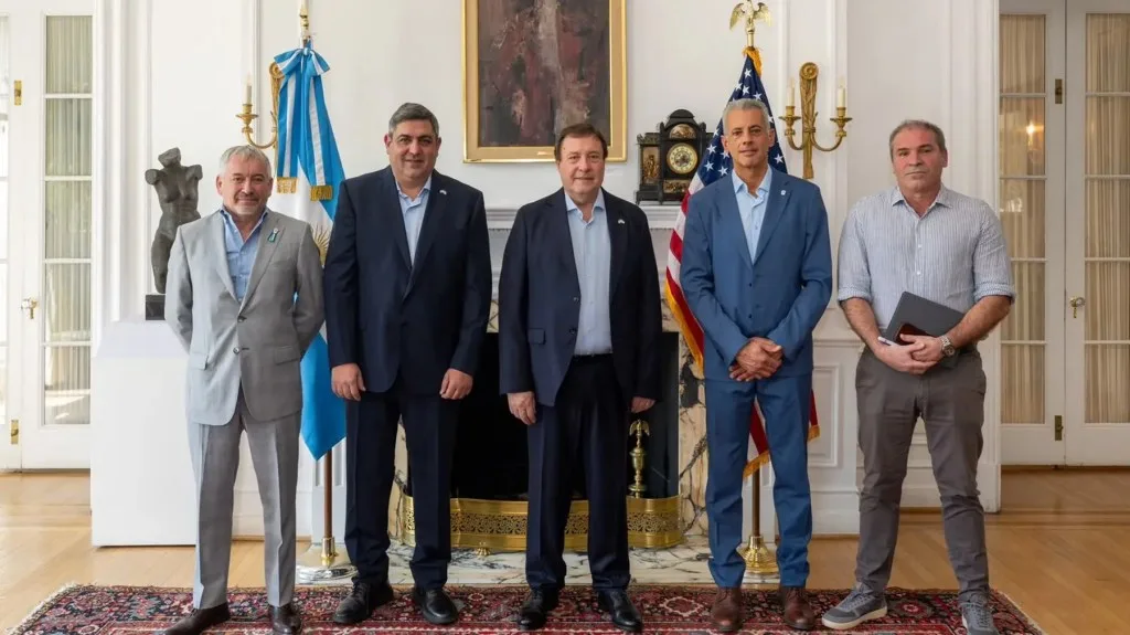 Río Negro gestiona créditos por 145 millones de dólares para riego y salud pública