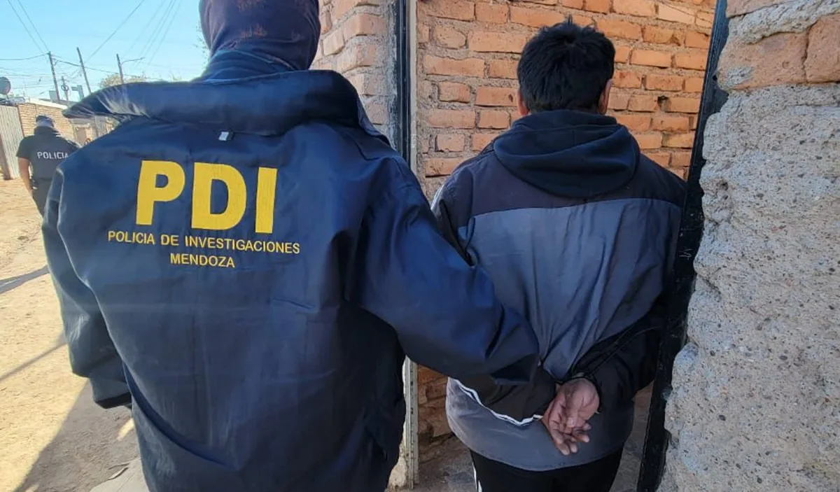 Allanamientos en barrio Lihué detectaron narcotráfico y terminaron con un detenido