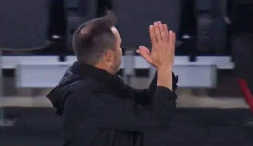 Coudet pidió aliento y perdón a los hinchas de River tras caer ante Atlético Tucumán