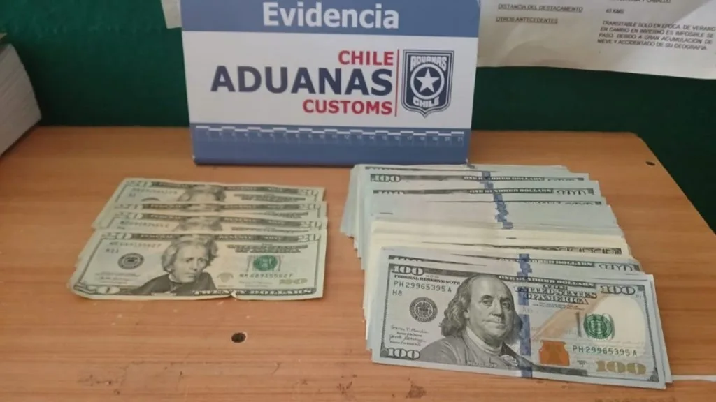 Detienen a argentino en control fronterizo con más de 22 mil dólares sin declarar