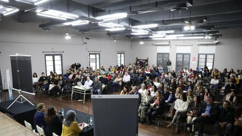 Educación lanzó formación para directivos de escuelas rurales en Tucumán