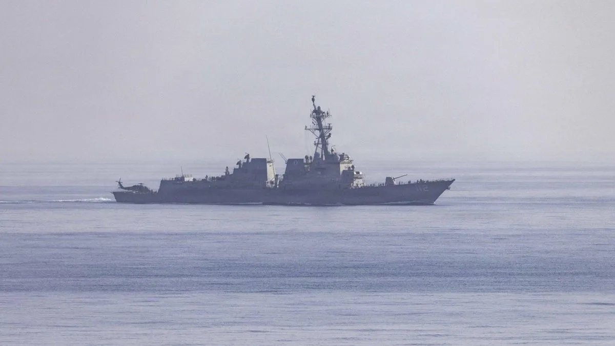 Estados Unidos e Irán se enfrentan en el estrecho de Ormuz en medio de una tensa tregua