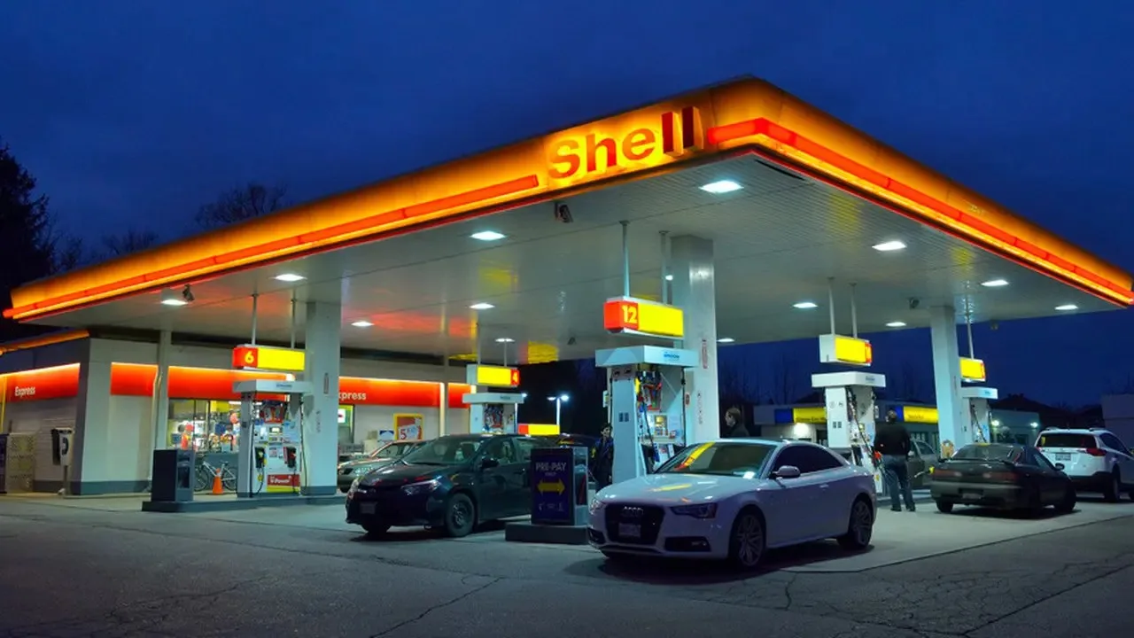 Raízen avanza en la venta de activos de Shell en Argentina a grupo vinculado a Manzano